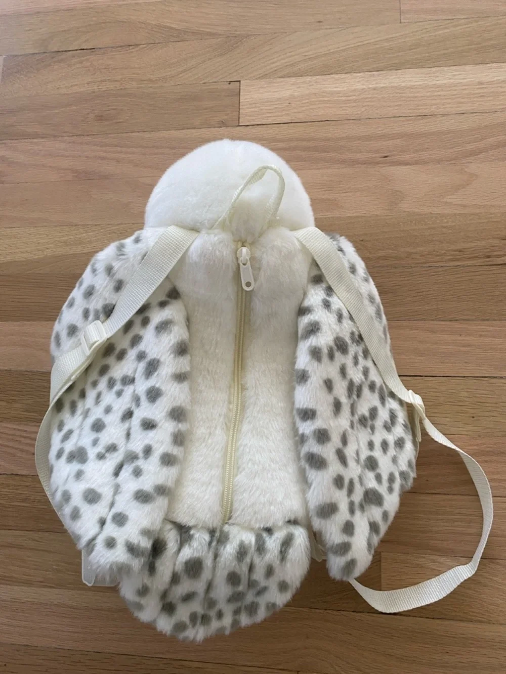 Hedwig from Harry Potter Universal Studios White Snowy Owl Backpack